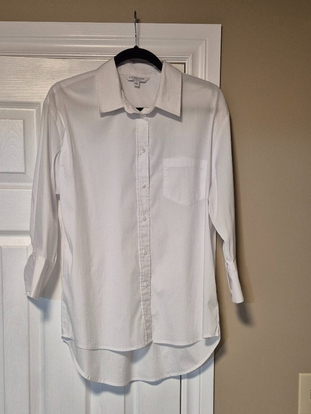 LIVERPOOL Crisp White Hi-Lo Shirt.  Size S.  (fits to size 12)